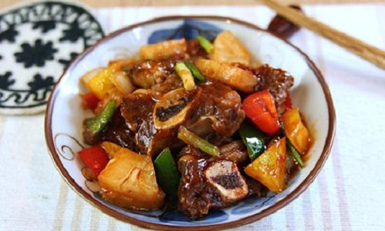 Món sườn bò Úc chua ngọt kiểu mới